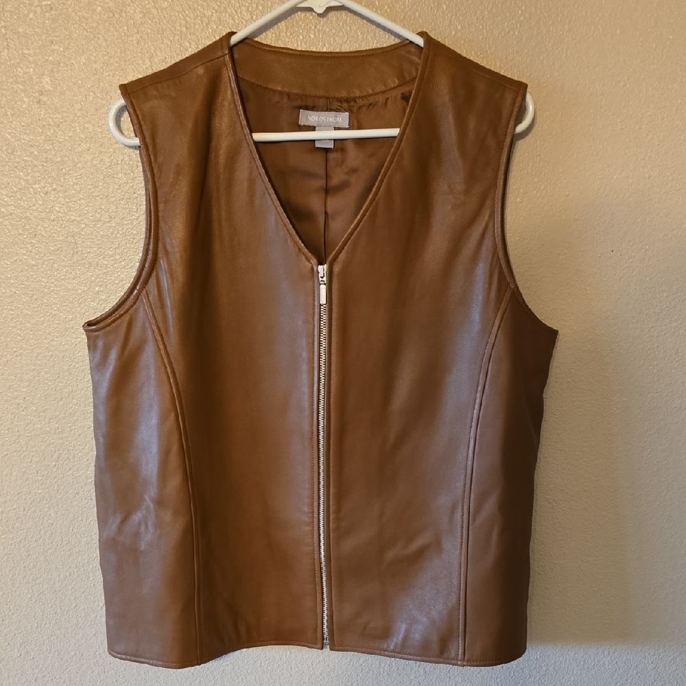 Nordstrom genuine lambskin leather zip vest  brown tan.